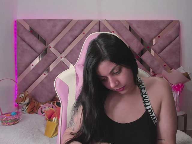 Saori9's BongaCams show and profile