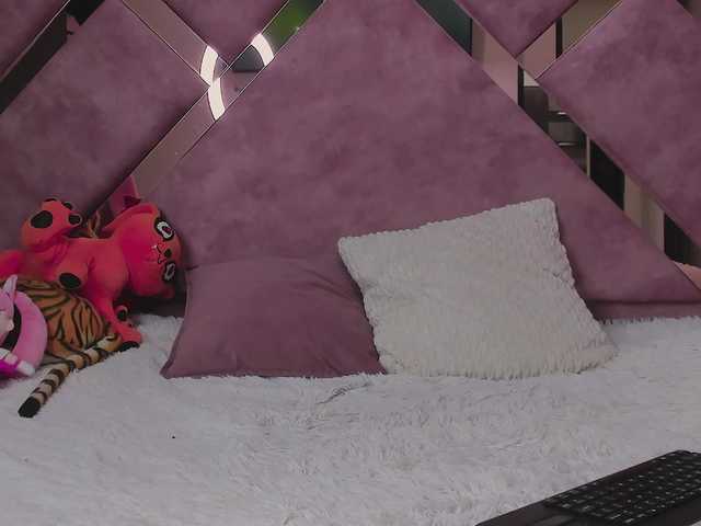 tigerbaby_ webcam