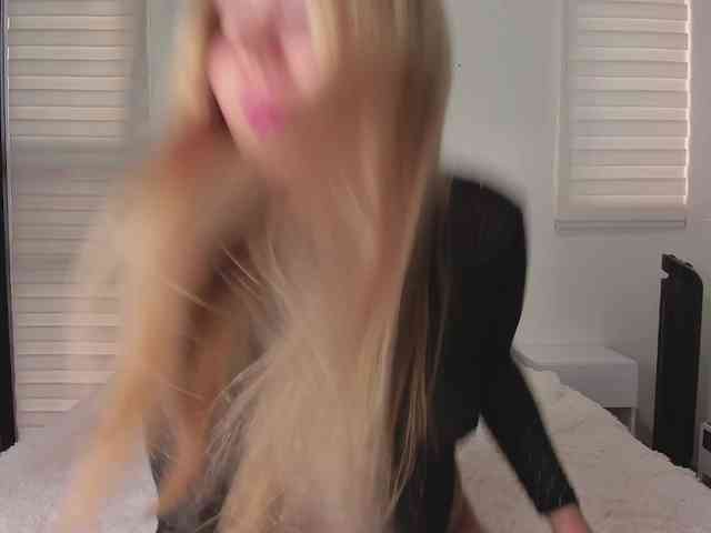 tigerbaby_ webcam