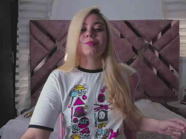 tigerbaby_ webcam