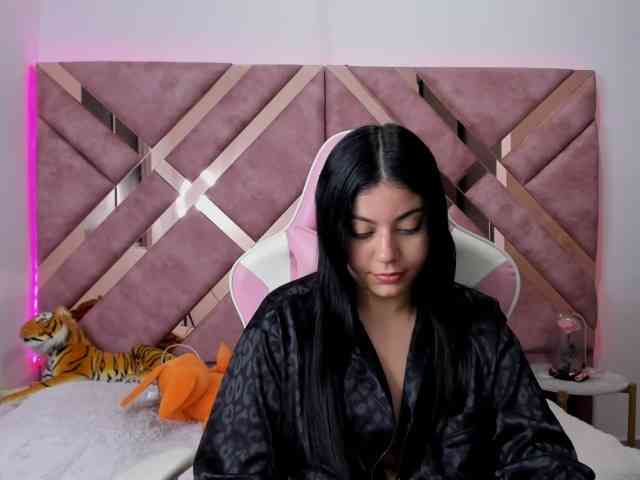 tigerbaby_ webcam