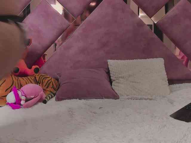 tigerbaby_ webcam