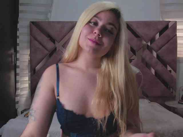 tigerbaby_ webcam