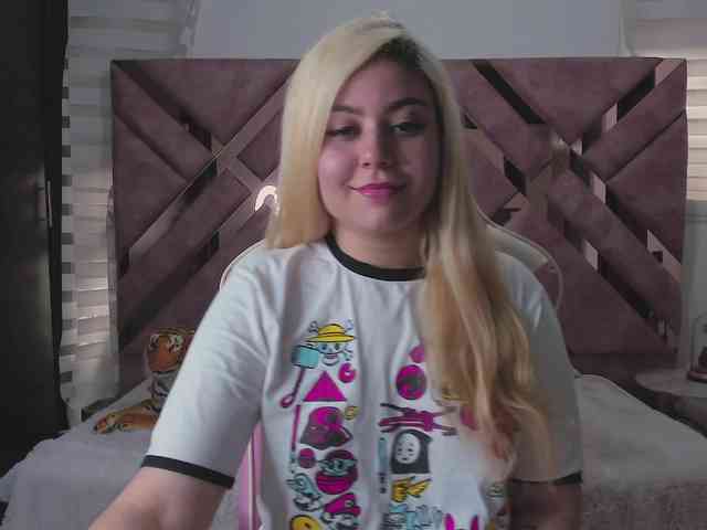 tigerbaby_ webcam