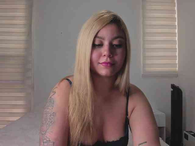 tigerbaby_ webcam