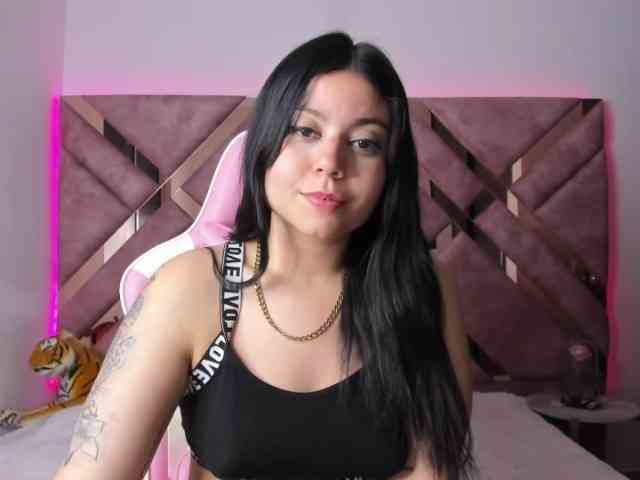 tigerbaby_ webcam