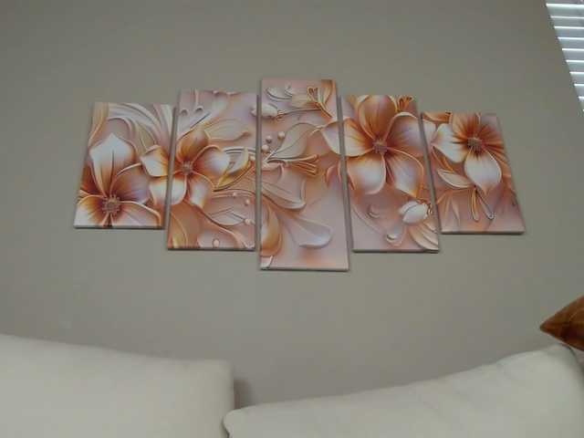 VictoriaMayeer's BongaCams show and profile