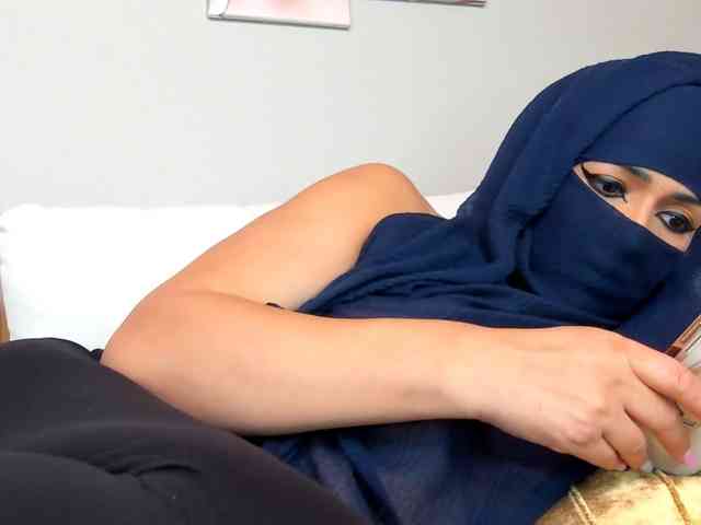 VictoriaMayeer webcam