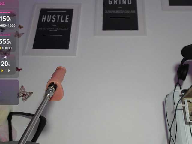 Yuumiiii's BongaCams show and profile