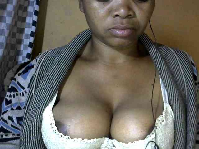 CAROLE71 webcam