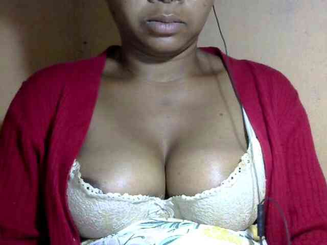 CAROLE71 webcam