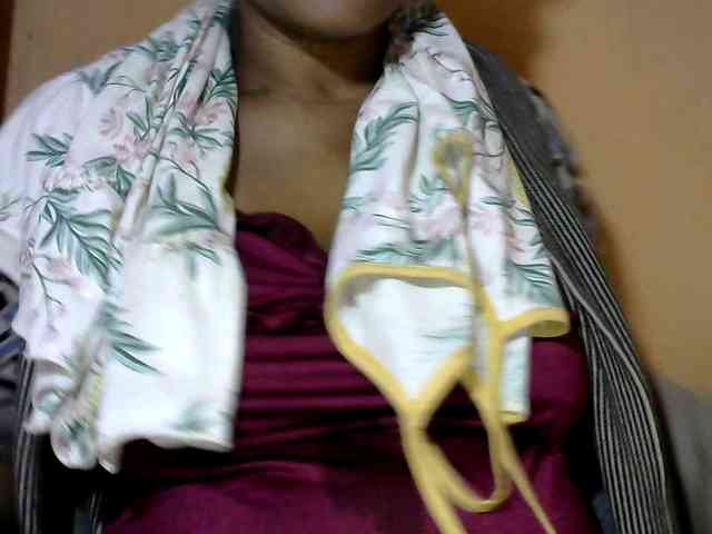 CAROLE71 webcam