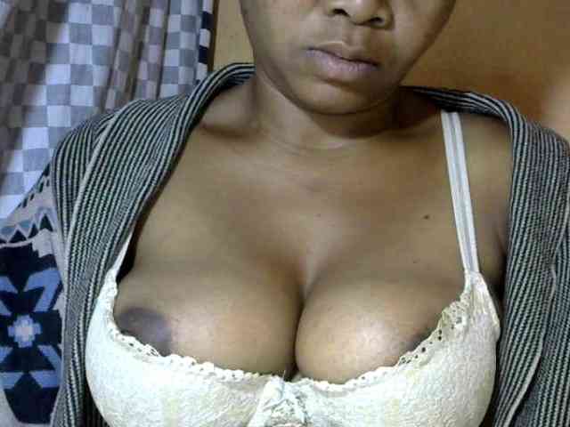CAROLE71 webcam