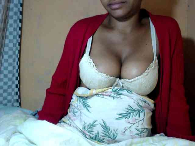 CAROLE71 webcam