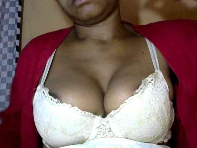CAROLE71 webcam
