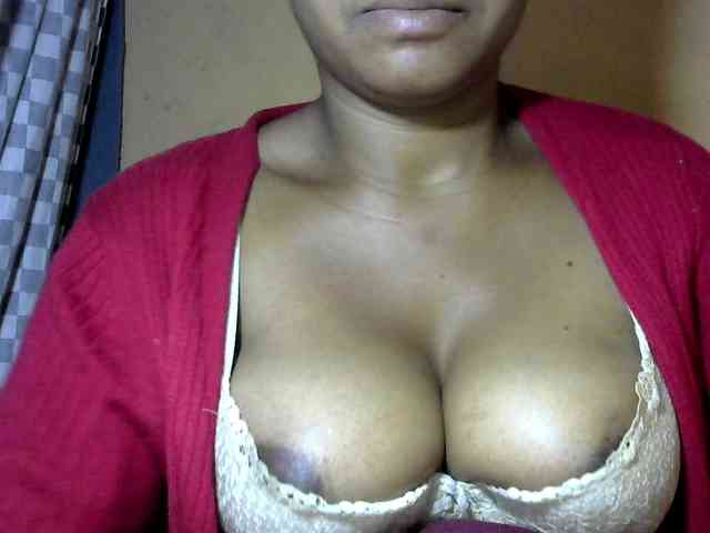 CAROLE71 webcam