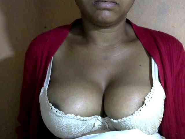 CAROLE71 webcam