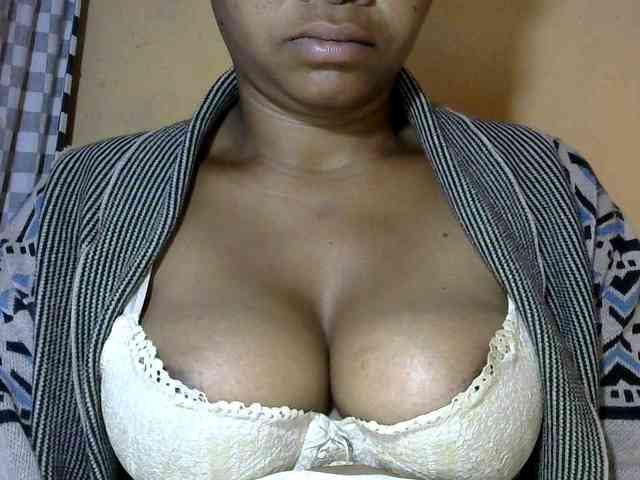 CAROLE71 webcam