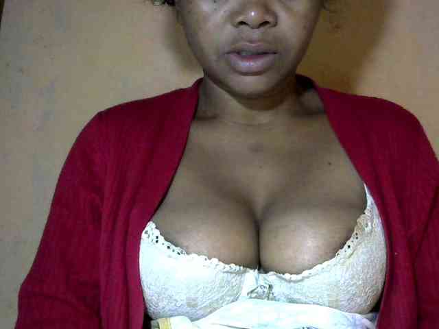 CAROLE71 webcam
