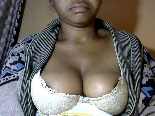 CAROLE71 webcam