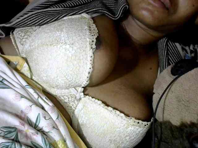 CAROLE71 webcam