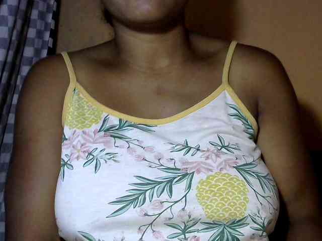 CAROLE71 webcam