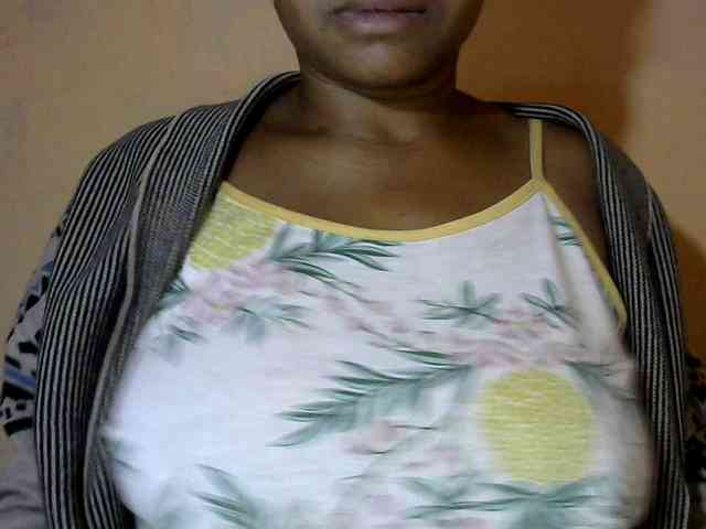 CAROLE71 webcam