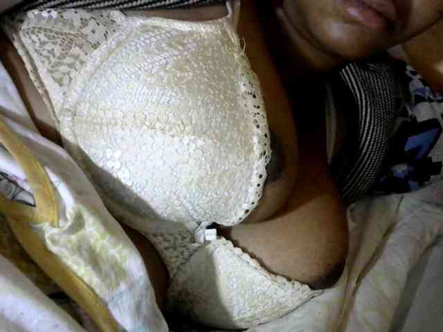 CAROLE71 webcam