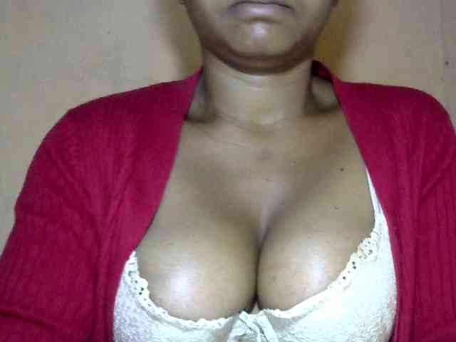 CAROLE71 webcam