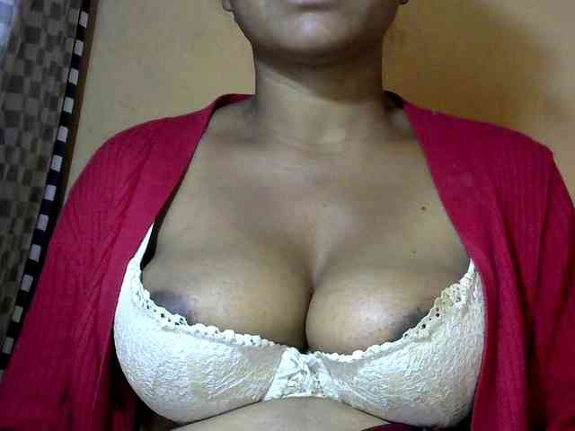CAROLE71 webcam
