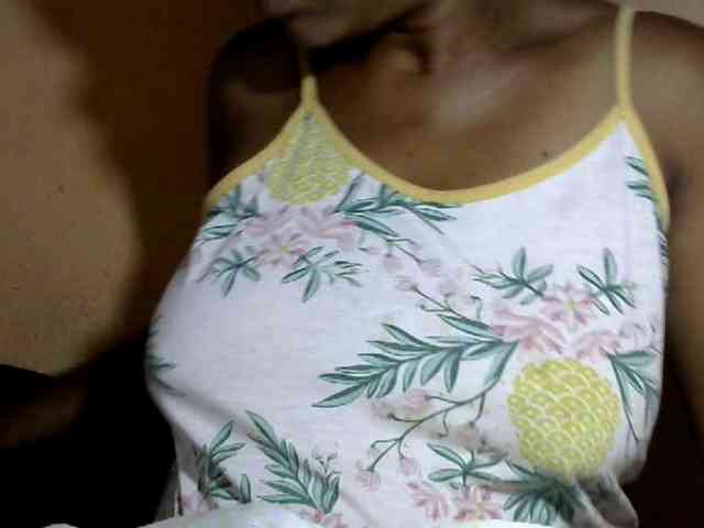 CAROLE71 webcam