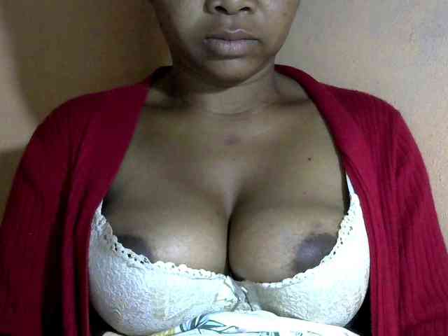 CAROLE71 webcam