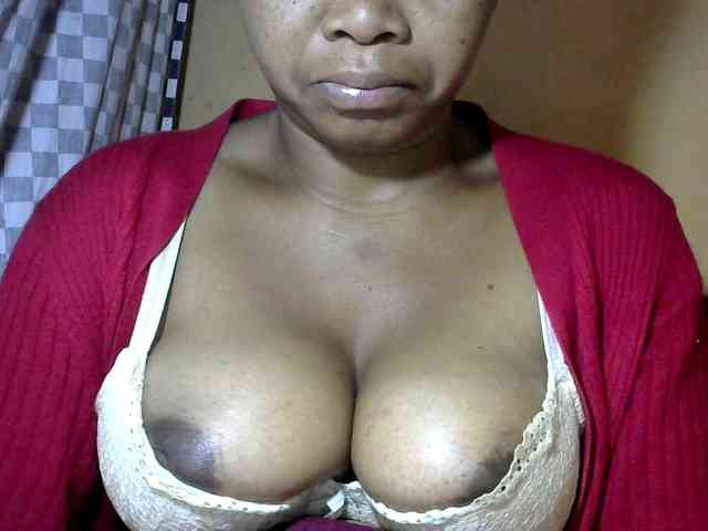 CAROLE71 webcam