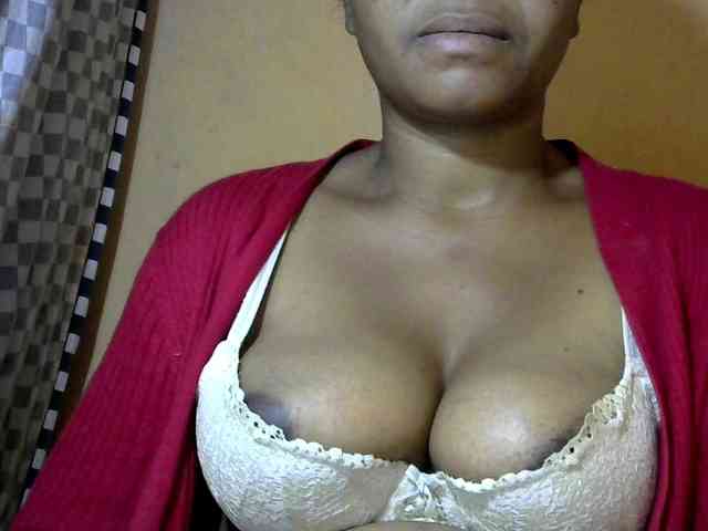 CAROLE71 webcam