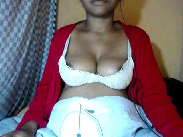 CAROLE71 webcam