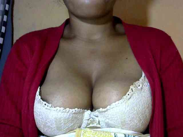 CAROLE71 webcam