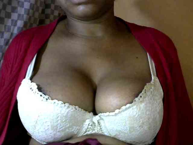 CAROLE71 webcam