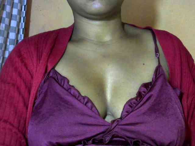 CAROLE71 webcam