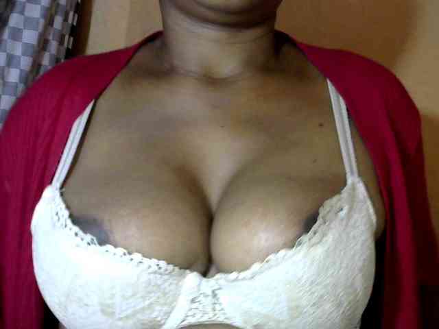 CAROLE71 webcam