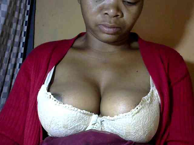 CAROLE71 webcam