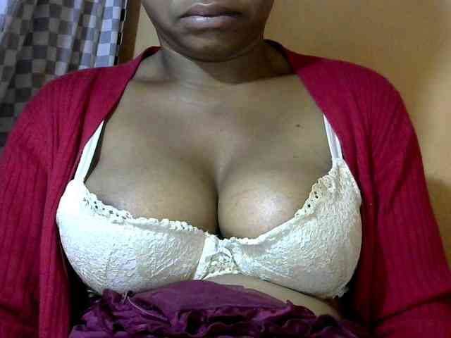 CAROLE71 webcam