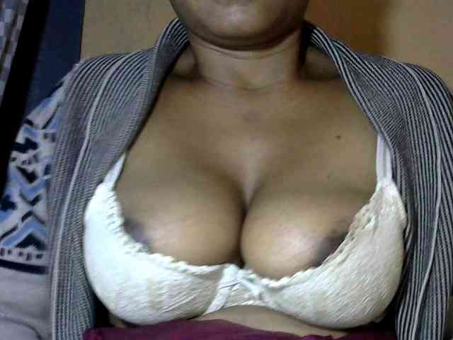 CAROLE71 webcam