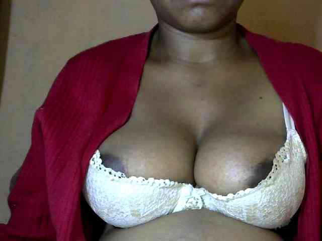CAROLE71 webcam