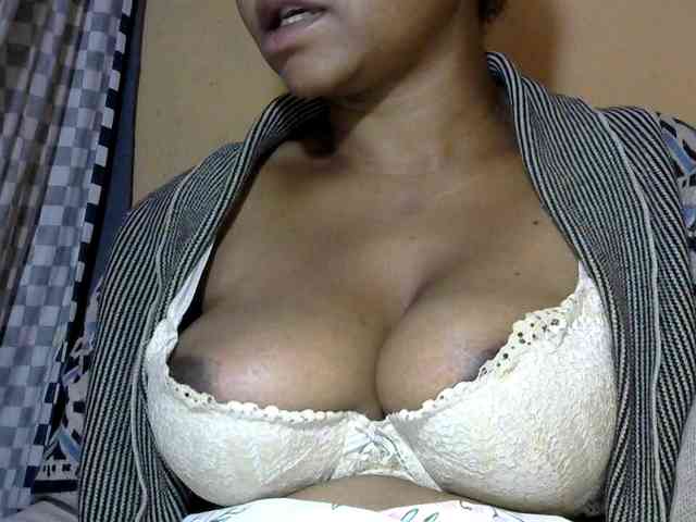 CAROLE71 webcam