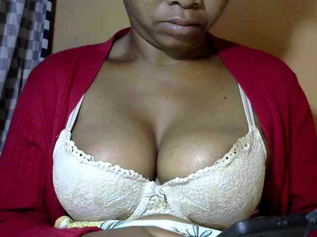 CAROLE71 webcam