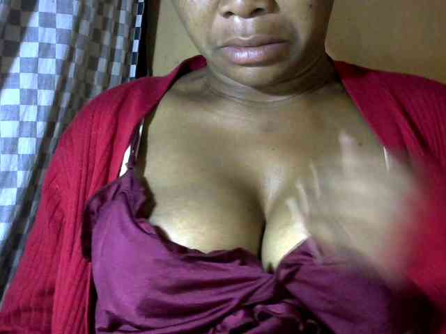 CAROLE71 webcam