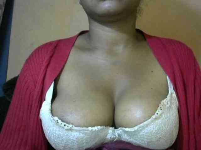 CAROLE71 webcam