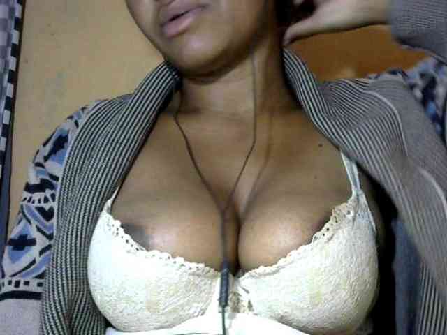 CAROLE71 webcam