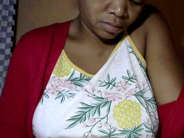 CAROLE71 webcam