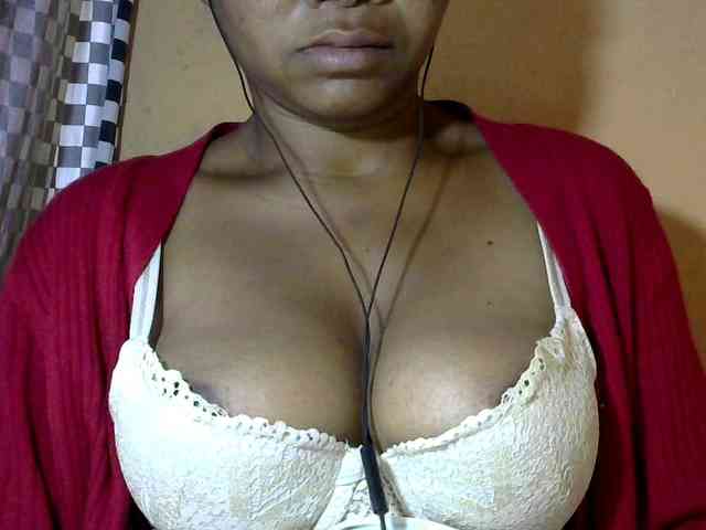 CAROLE71 webcam